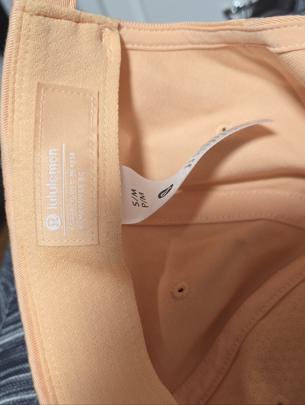 NWOT Lululemon Hat Size S/M - Picture 3 of 4
